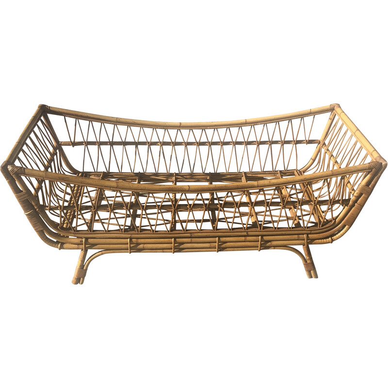 Vintage rattan bed