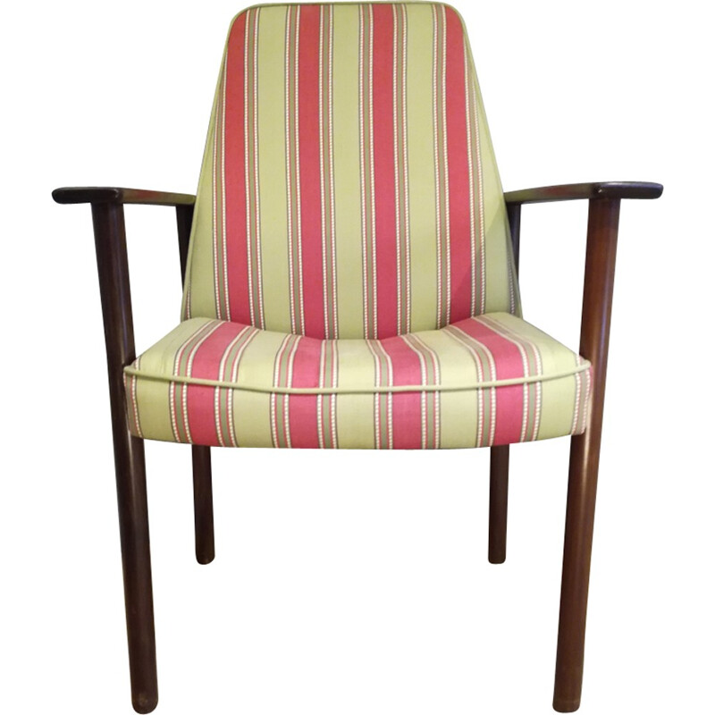 Fauteuil scandinave à dossier ajouré et incurvé - 1960