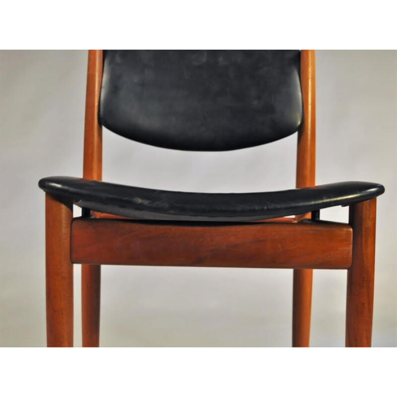 Dining chair model 198 by Finn Juhl for France & Søn - 1960s