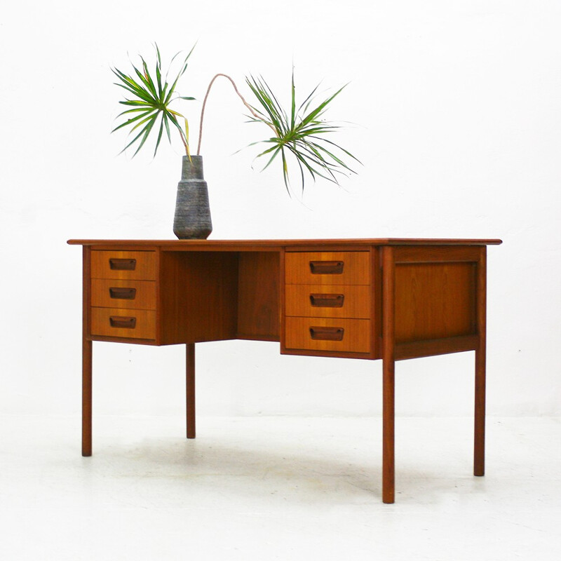 Mid-Century teak desk, G.N. Tibergaard - 1960s