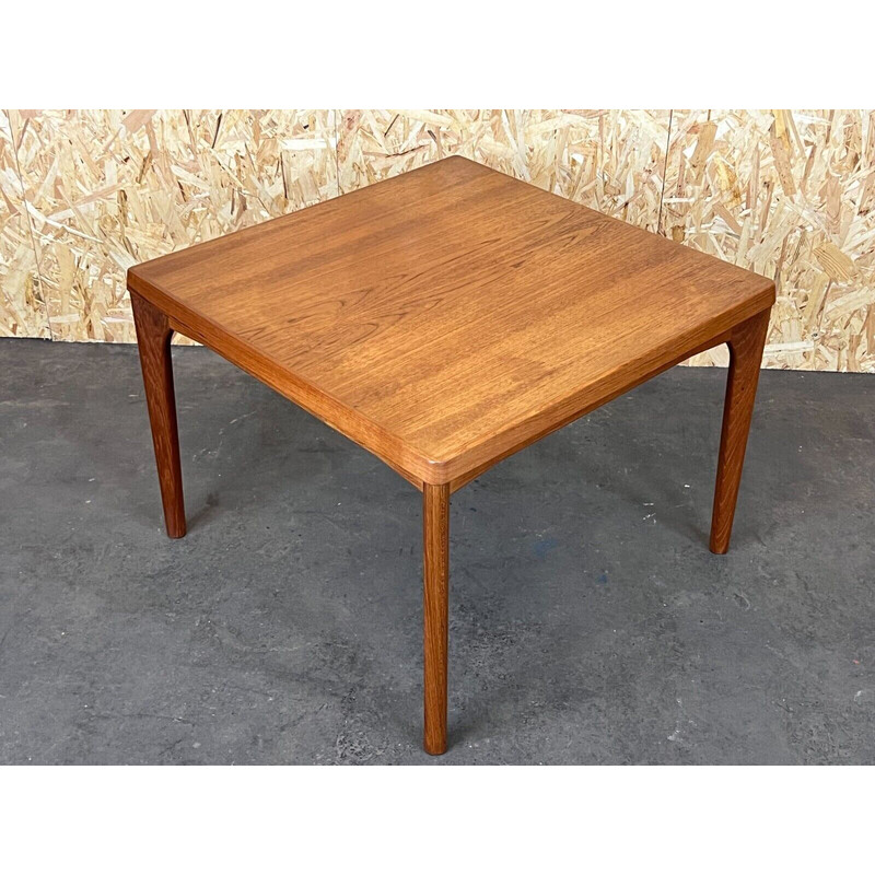 Mesa de centro vintage de teca de Henning Kjaernulf, 1960-1970