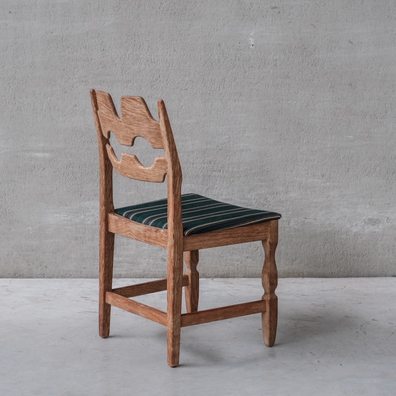 Set of 6 vintage Razor Danish oakwood dining chairs by Henning Kjaernulf, 1960s