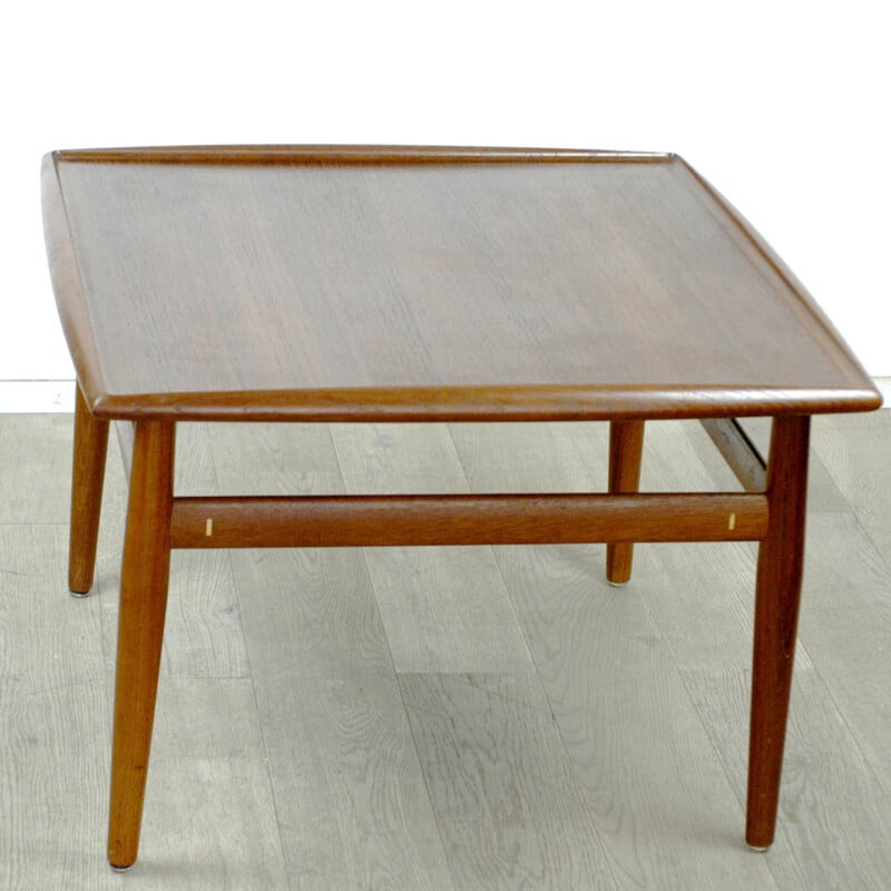 Scandinavian teak coffee table by Grete Jalk - 1960s