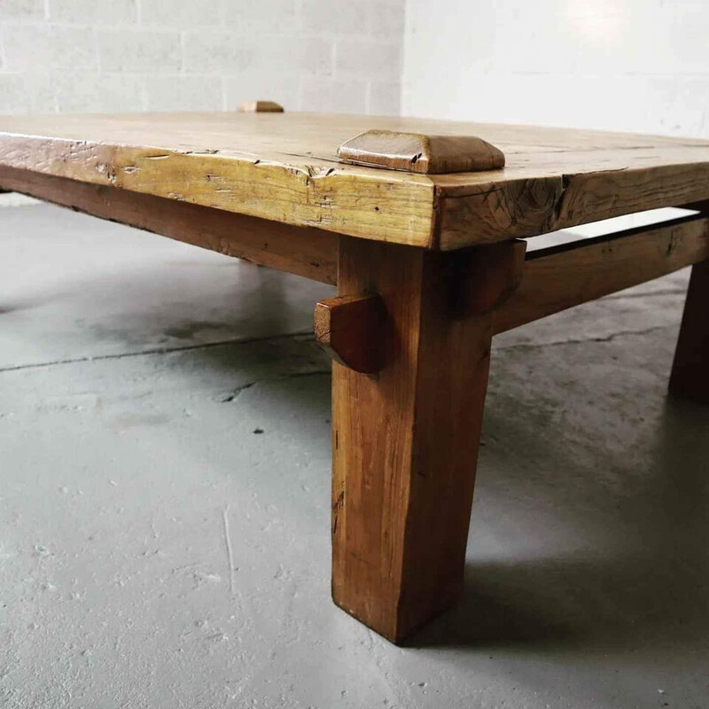 Table basse vintage brutaliste Wabi-Sabi en bois de chêne massif