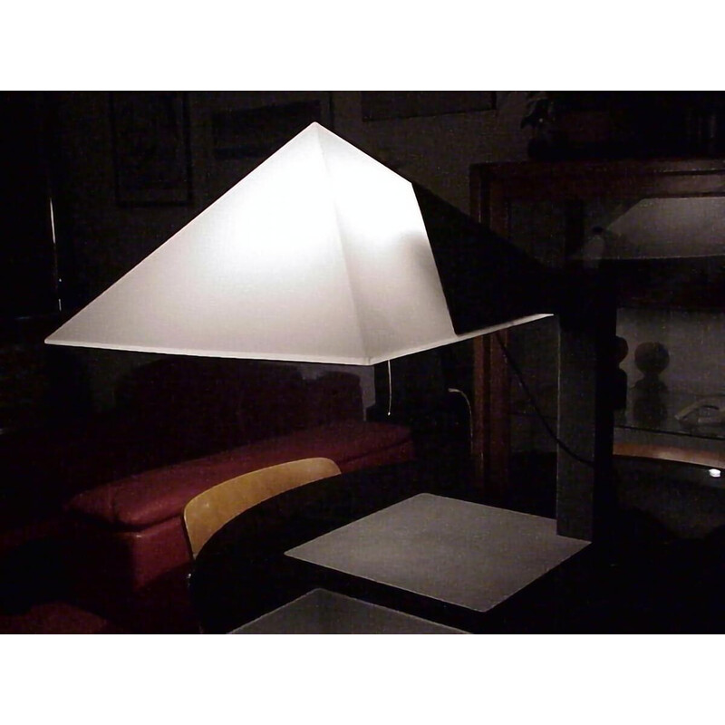 Lampe de table vintage à pied en métal laqué noir "Pitagora" par Elio Martinelli pour Martinelli Luce, 1970