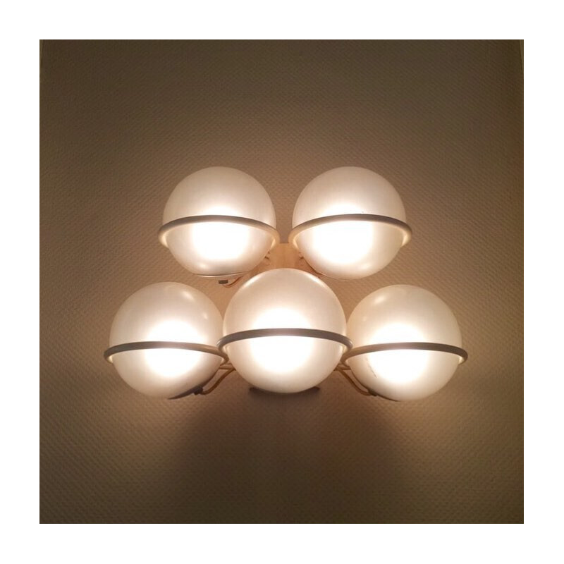 White wall lamp model 2385 by Gino Sarfatti - 1960s