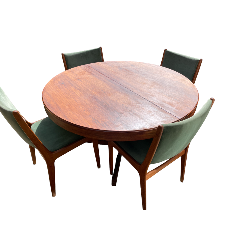 Danish mid century rosewood table by Johannes Andersen for Hans Bech