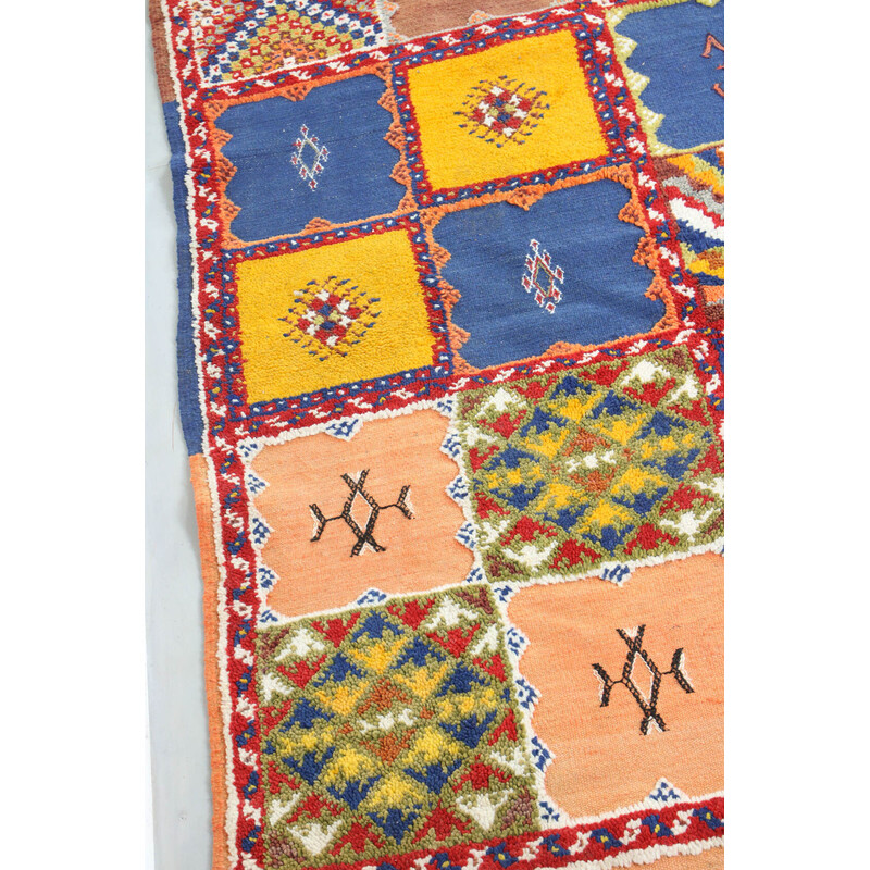 Tapis turc vintage coloré