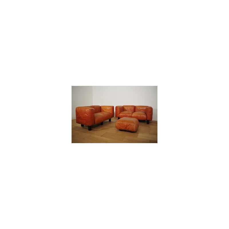 Vintage Marius and Marius living room set in orange leather by Mario Marenco for Arflex, 1970s