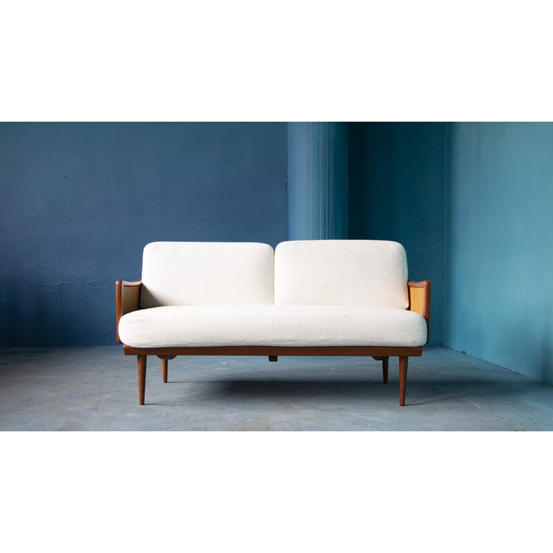 Vintage sofa Fd 451 by Peter Hvidt and Orla Mølgaard Nielsen for France and Søn