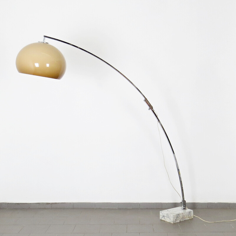 Lámpara de pie vintage de Harvey Guzzini para Meblo
