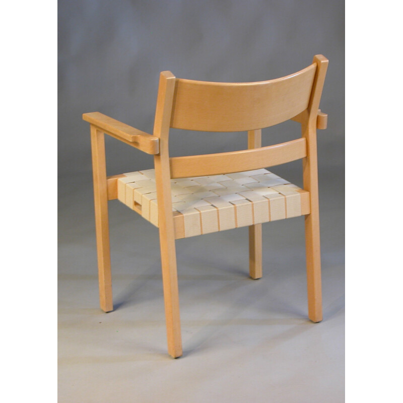 Beige chair in beech by Hans J. Wegner for Frederecia Møbelfabrik - 1980s