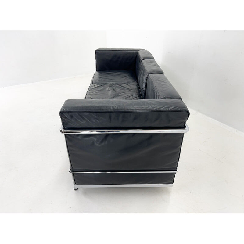 Lc3 vintage three seater sofa in black leather and chrome by Le Corbusier