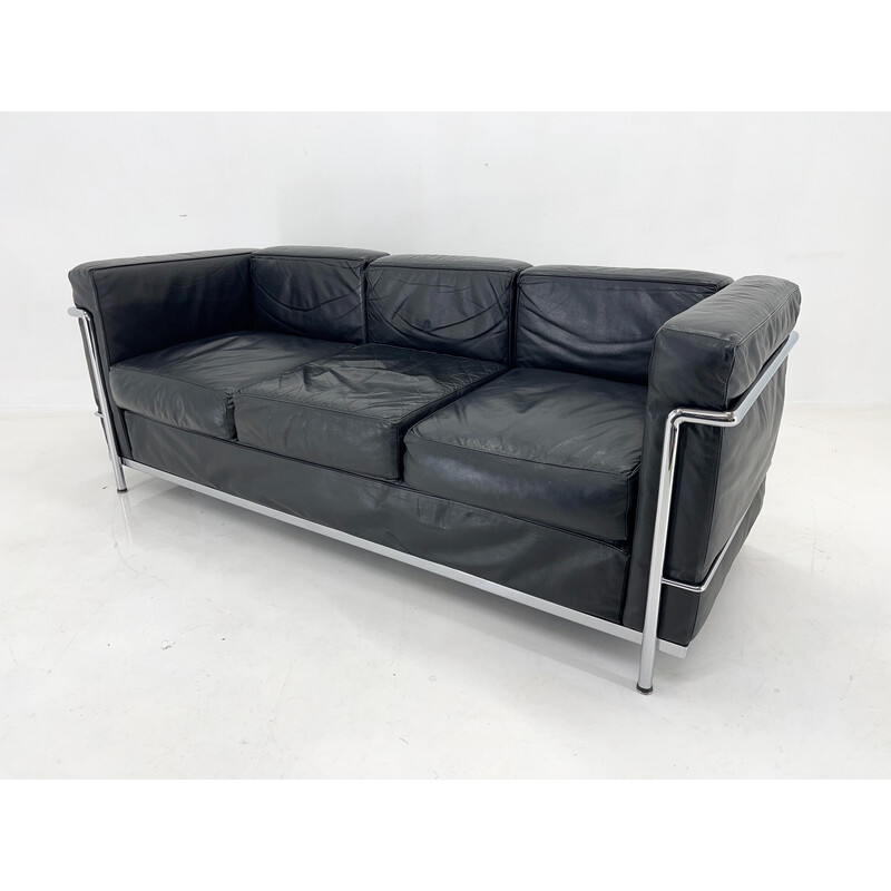 Lc3 vintage three seater sofa in black leather and chrome by Le Corbusier