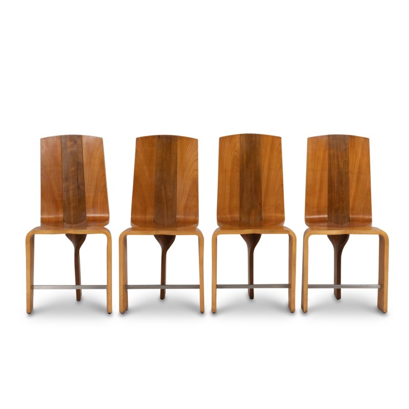 Set of 8 vintage chairs in blond cherry wood, 1980
