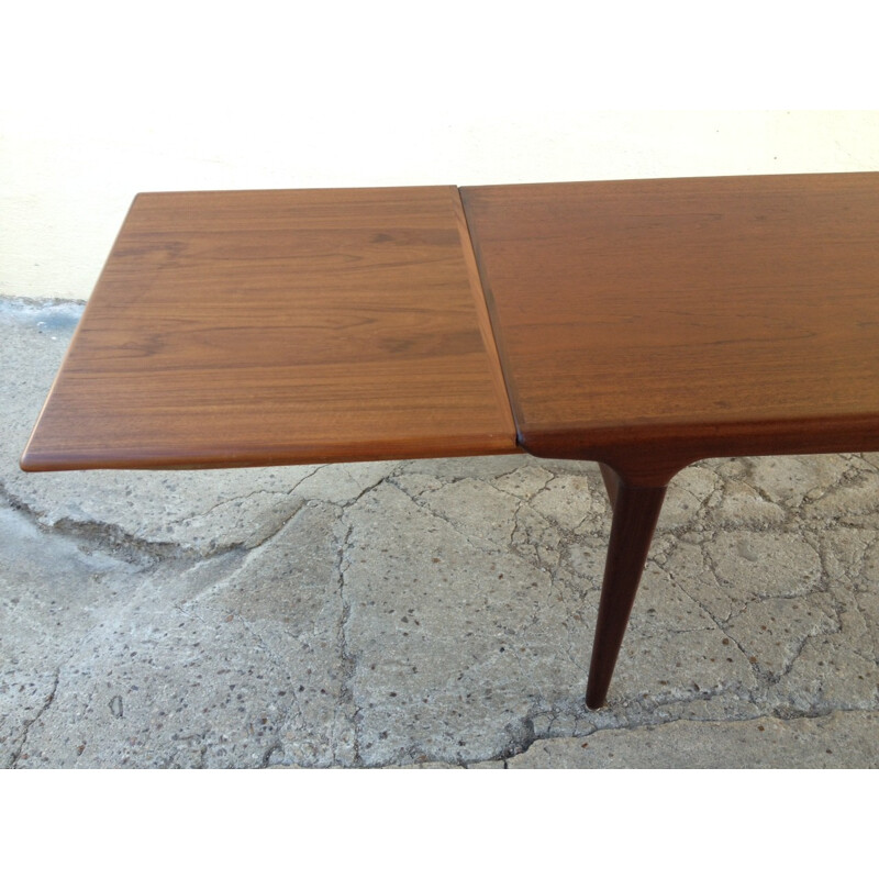 Vintage Scandinavian teak table, Johannes ANDERSEN - 1960s