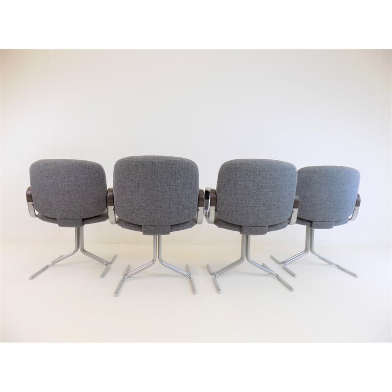 Ensemble de 4 chaises de conférence vintage en tissu gris et métal par Herbert Hirche pour Mauser, 1973