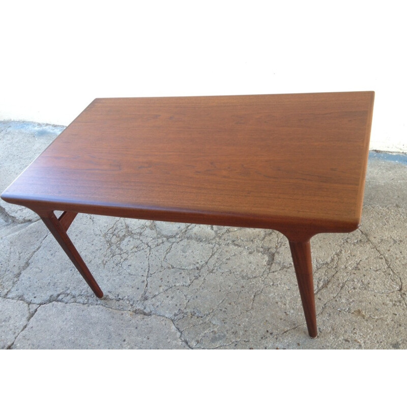 Vintage Scandinavian teak table, Johannes ANDERSEN - 1960s