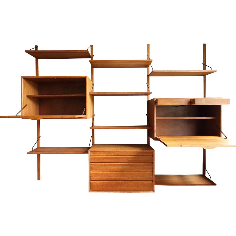 Modular wall system in oak by Poul Cadovius - 1960s