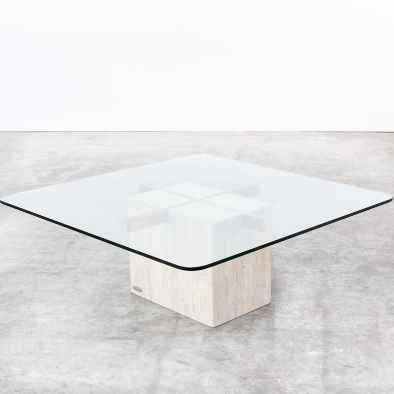 Table basse italienne en verre sur socle en travertin, Artedi - 1970