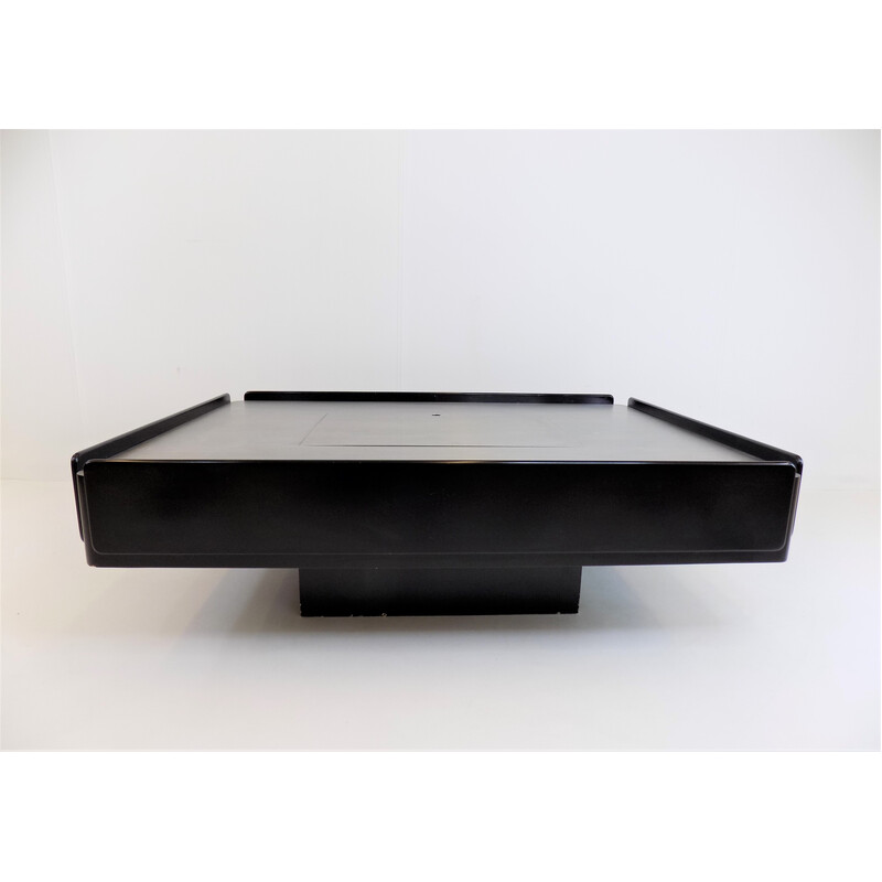 Vintage coffee table by Vico Magistretti for Gavina Caori