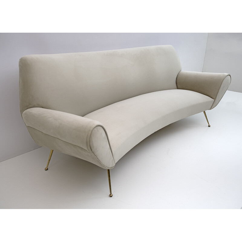 Mid-century Italian velvet curved sofa by Gigi Radice for Minotti, 1950s