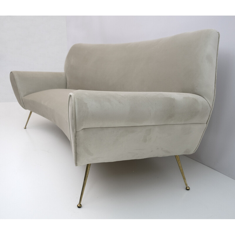 Mid-century Italian velvet curved sofa by Gigi Radice for Minotti, 1950s