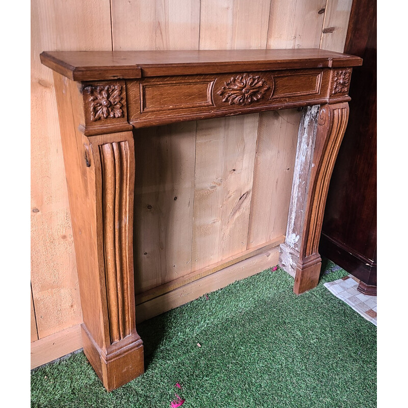 Vintage solid oakwood mantel, 1920