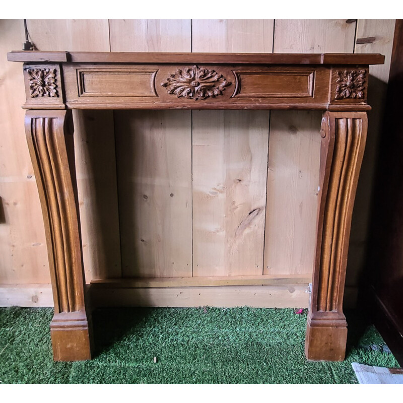 Vintage solid oakwood mantel, 1920