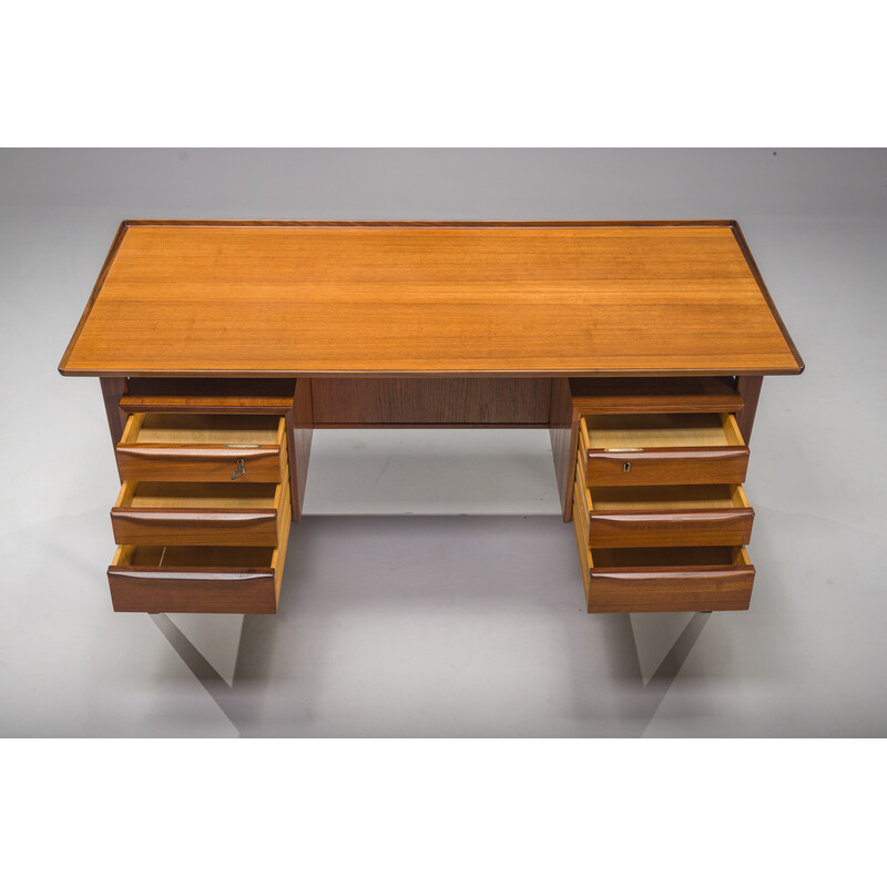 Vintage teak desk by Peter Lovig Nielsen for Hedensted Mobelfabrik, 1960
