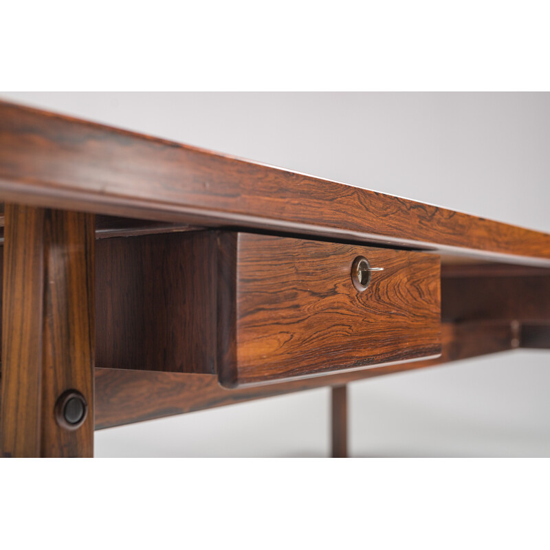 Vintage jacaranda Itamaraty desk by Sergio Rodrigues for Oca, Brazil 1960s