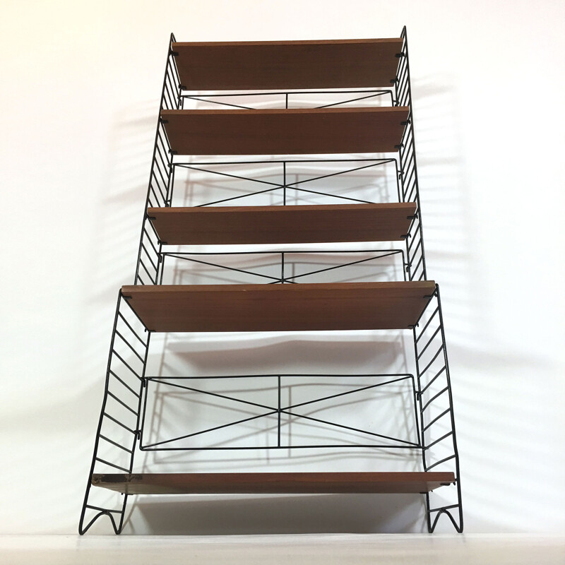 Self-supporting modular shelving system proced in Italy - 1960s