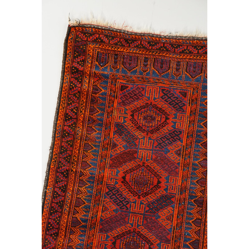 Vintage colorful hand-knotted Oriental rug