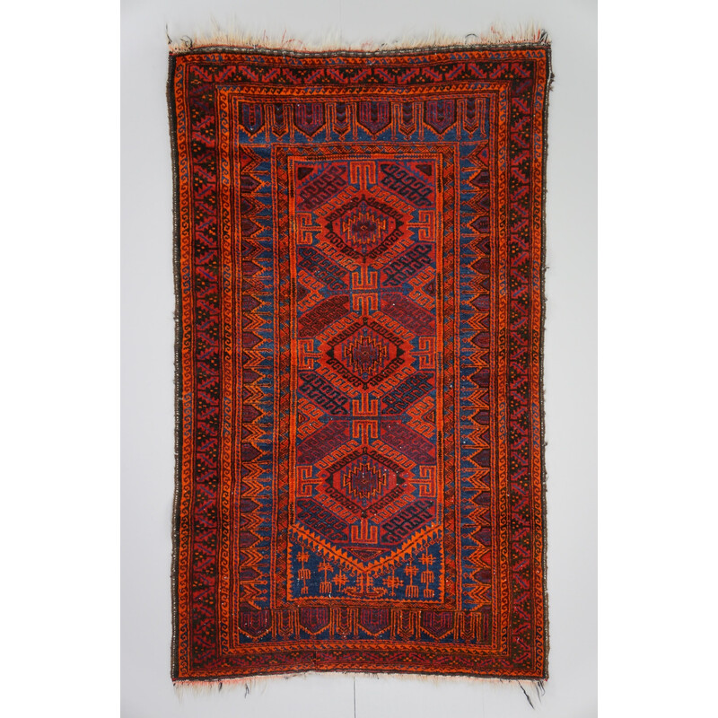 Vintage colorful hand-knotted Oriental rug
