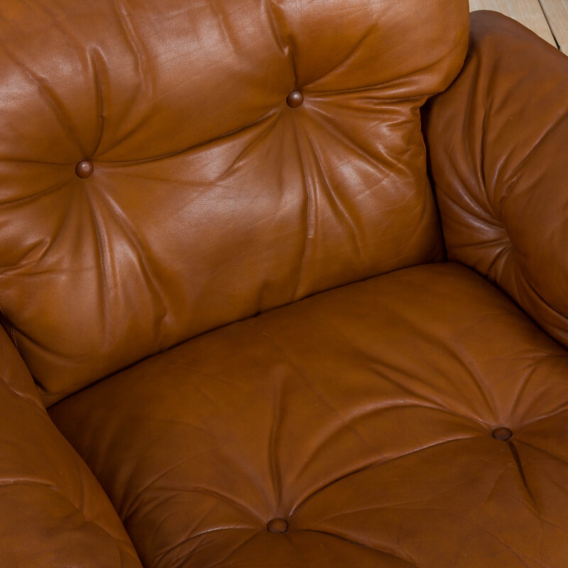 Pair of vintage Coronado armchairs in tan brown aniline leather by Tobia Scarpa for C and B Italia, 1960s