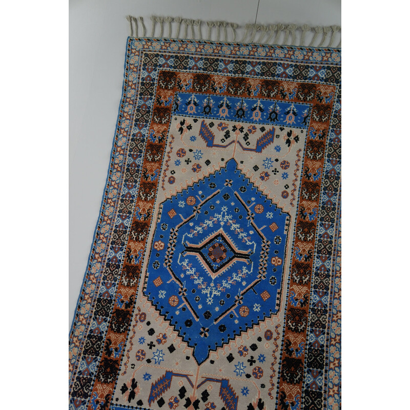 Vintage lichtblauw oosters tapijt