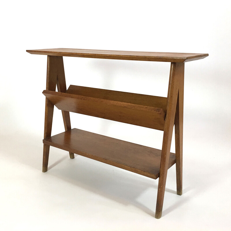 Oak side table with a magazine rack and a shelf - 1950s