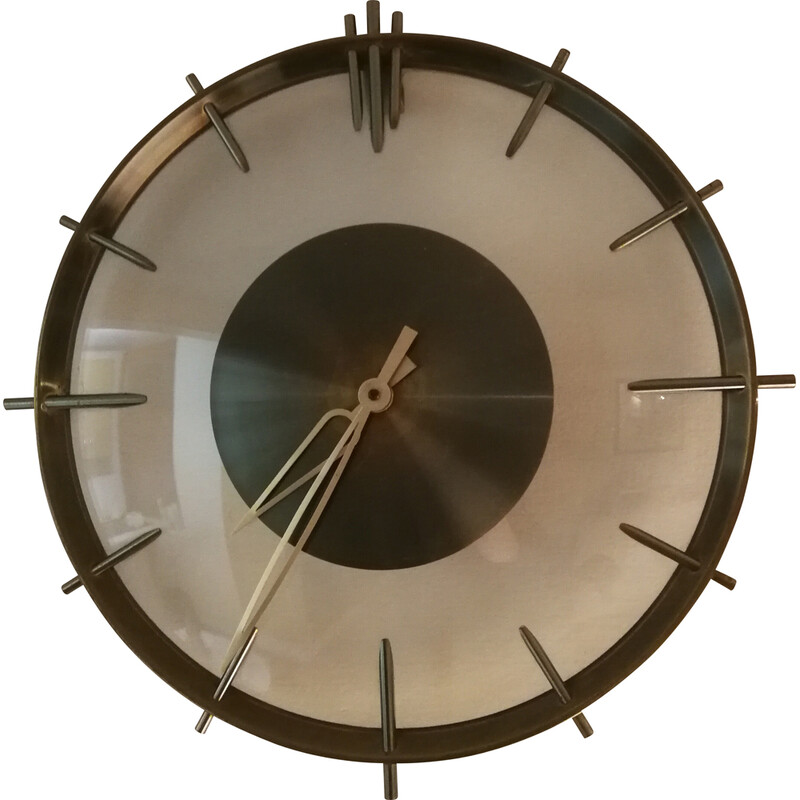 Reloj de pared vintage de latón y cristal eléctrico, 1960