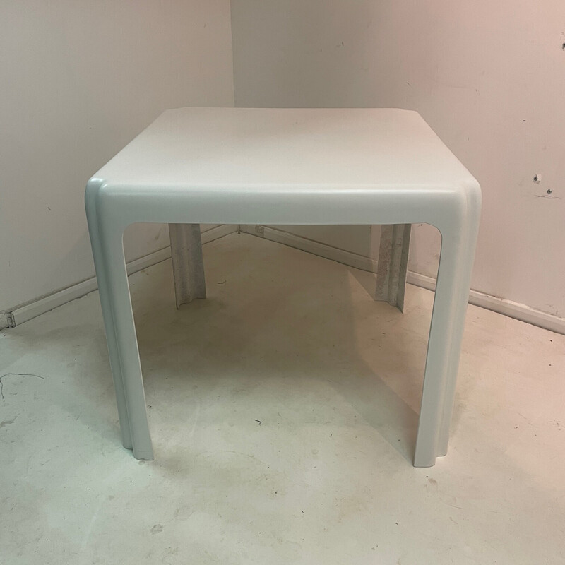 Vintage fiberglass table by Patrick Gingembre for Prisunic