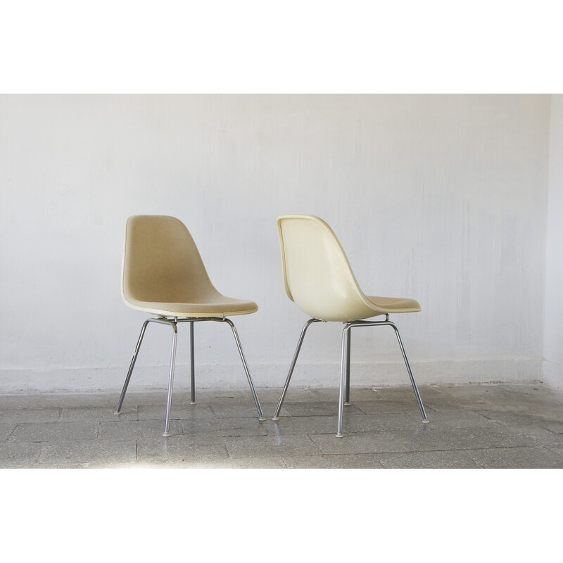 Pair of vintage Dsx side chairs by Charles and Ray Eames for Herman Miller, 1960