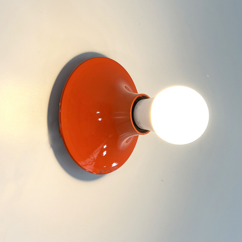 Vintage oranje Teti wandlamp van Vico Magistretti voor Artemide, 1970