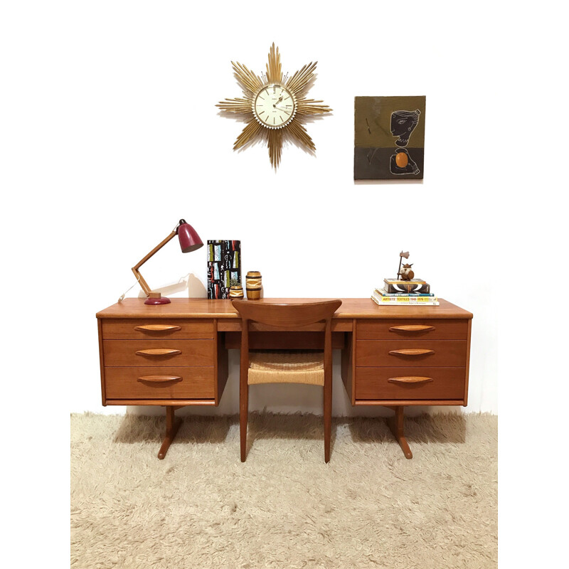 Stylish mid century Austinsuite desk - 1960s