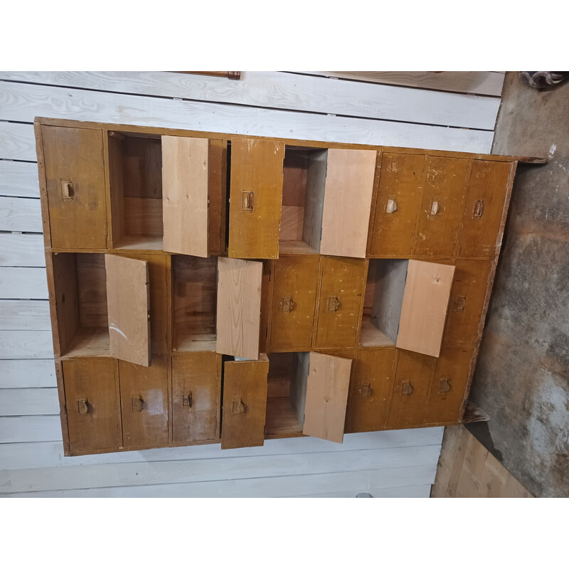 Muebles antiguos de madera