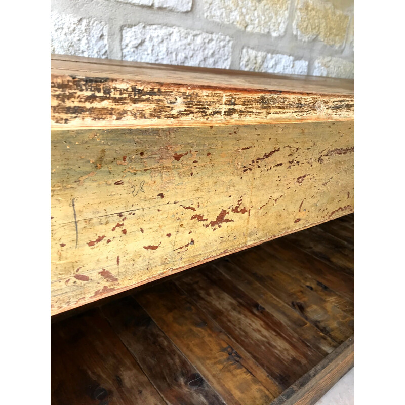 Vintage oakwood countertop