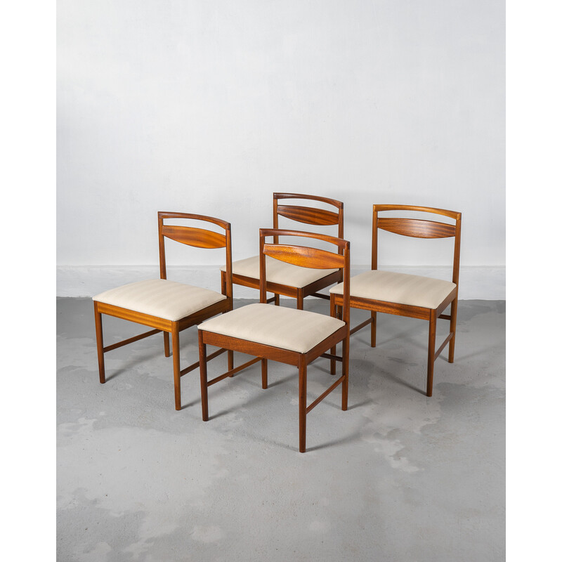 Ensemble de 4 chaises vintage en teck par Tom Robertson pour A.H. Mcintosh and Co, UK 1970