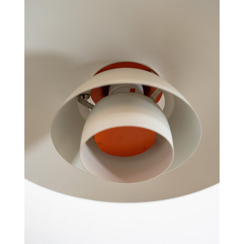 Lampada a sospensione vintage Ph 4/3 bianca e arancione di Poul Henningsen per Louis Poulsen, Danimarca 1971