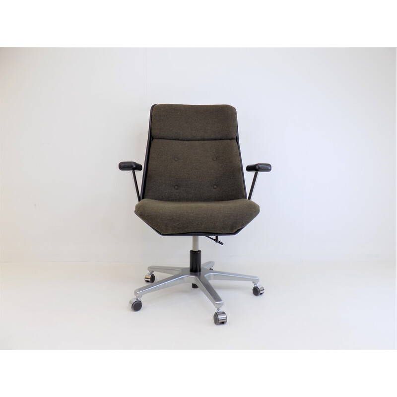Vintage 7113 office armchair by Stoll Giroflex
