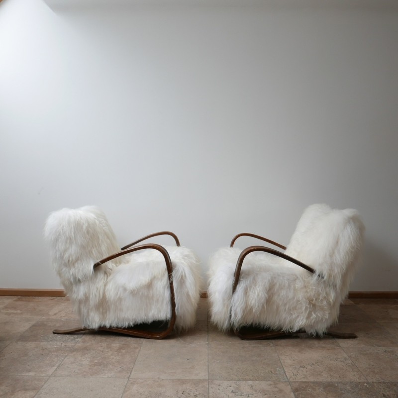 Pair of vintage H-269 sheepskin armchairs by Jindrich Halabala, Czechoslovakia 1930s