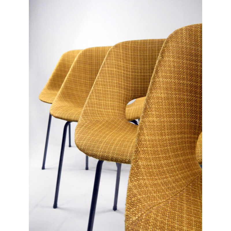 Ensemble de 4 chaises Tulipe en aluminium et tissu de Pierre Guariche Pour Steiner - 1950