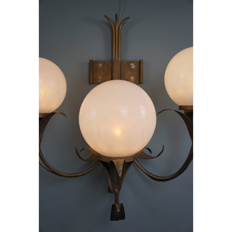 Vintage Hollywood Regency wall lamp in white plastic and metal, 1970